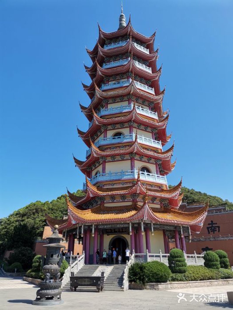 岱山房产中介:把握市场脉搏,开启购房新篇章